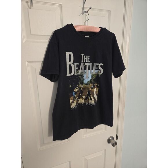 The Beatles tshirt size medium mens - Picture 1 of 4